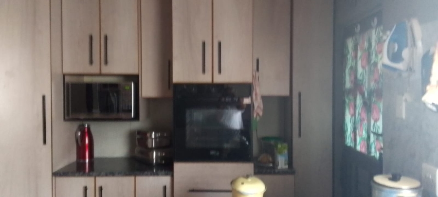 3 Bedroom Property for Sale in J B Mafora Free State